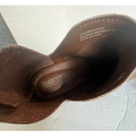 Born Distressed Brown Leather Western Ankle Comfort Rubber Sole Bootie Boots 8.5 - Picture 12 of 13